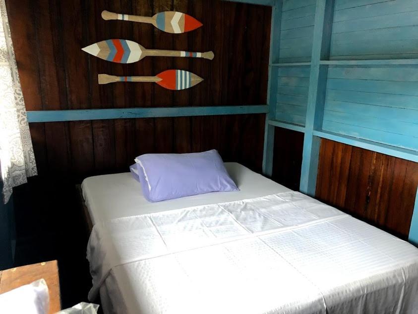 Hotel Refugio Mr Jerry Eco House Bahia Solano Exterior foto