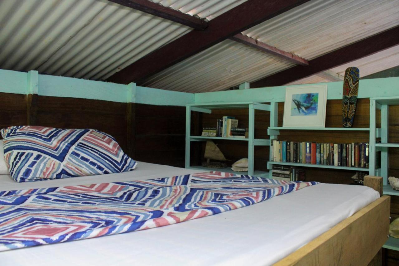 Hotel Refugio Mr Jerry Eco House Bahia Solano Exterior foto